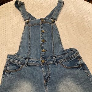 Short Overalls